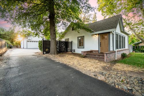 6033 Mariposa Avenue, Citrus Heights, CA, 95610 | Card Image