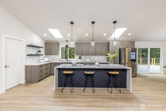 27716 114 Th Ave E, House other with 4 bedrooms, 3 bathrooms and 6 parking in Graham WA | Image 5