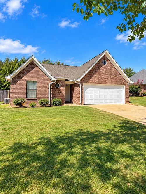 125 Jim Warren Cv., Saltillo, MS, 38866 | Card Image
