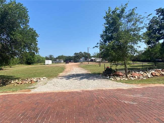 Entrance to the property | Image 6