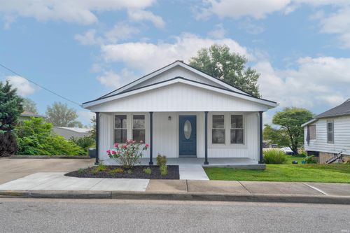 307 N Chestnut St, Huntingburg, IN, 47542-1244 | Card Image