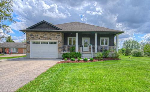 {{alt}} | Card Image