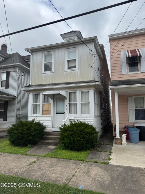 721 Lasalle St, Berwick, PA, 18603-1811 | Card Image