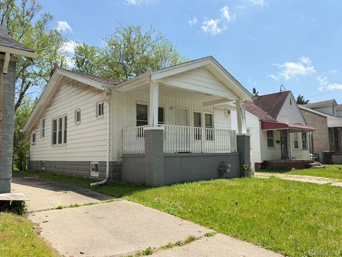 18608 Greeley St, Detroit, MI, 48203-2188 | Card Image