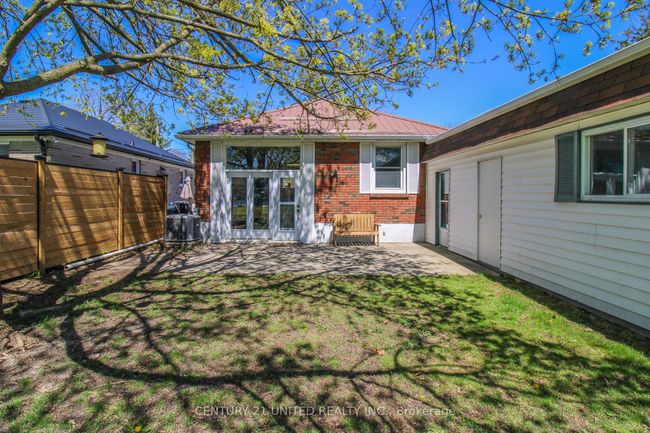 473 Cameron St, House other with 3 bedrooms, 2 bathrooms and 4 parking in Peterborough ON | Image 5