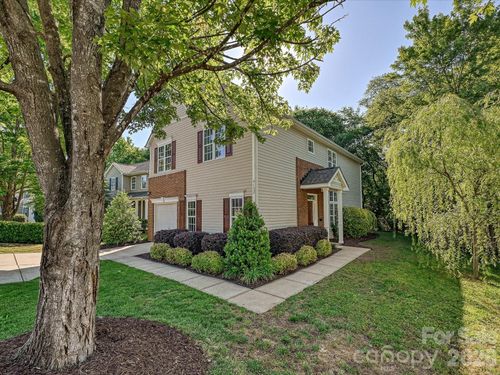 9132 Royal Highlands Ct, Charlotte, NC, 28277-1781 | Card Image