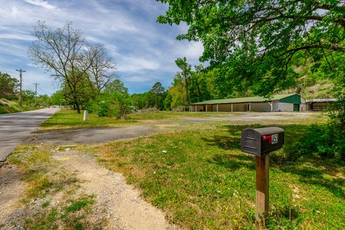 453 Schmitt Rd, Rossville, GA, 30741-2820 | Card Image