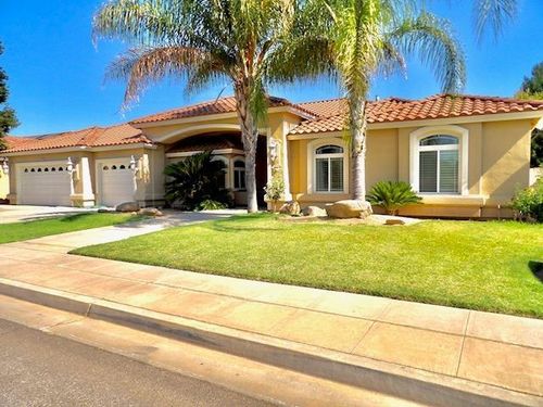 3139 Hampton Dr, Madera, CA, 93637-8663 | Card Image