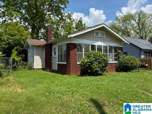 732 41st St, Fairfield, AL, 35064-2318 | Card Image