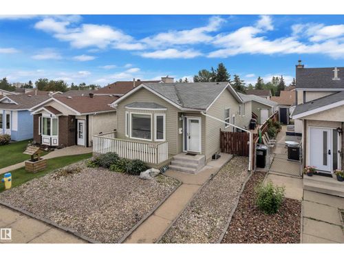 18615 75 Ave Nw, Edmonton, AB, T5T5J9 | Card Image