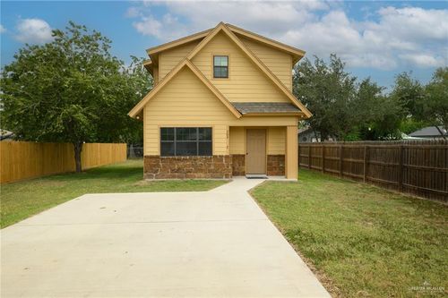 209 Los Flores Ave, Santa Rosa, TX, 78593 | Card Image