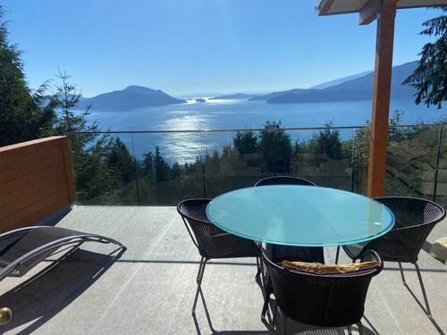 270 Mountain Dr, Lions Bay, BC, V0N3G7 | Card Image