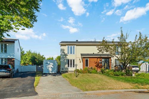 94 Fieldgate Dr, Nepean, ON, K2J1T9 | Card Image