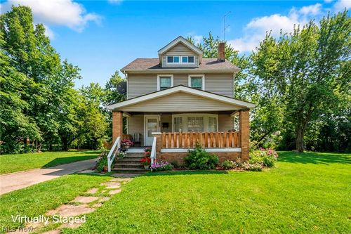 1742 Wayside Rd, Cleveland, OH, 44112-1235 | Card Image