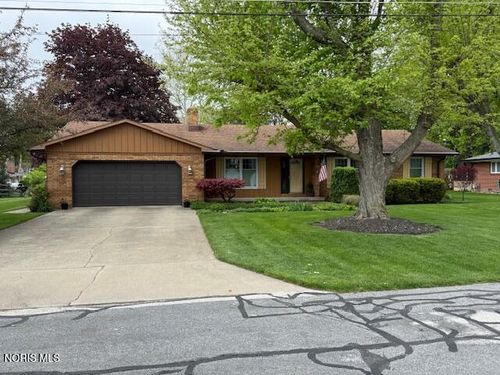 339 Welling Avenue, Luckey, OH, 43443 | Card Image