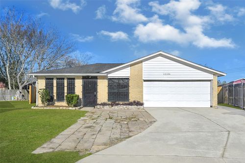 12106 Panay Dr, Houston, TX, 77048-4106 | Card Image