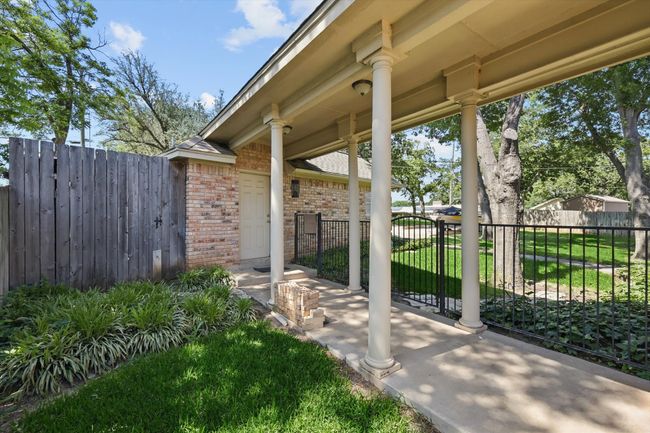 8913 Sunrise Point Ct, House other with 4 bedrooms, 4 bathrooms and null parking in Fort Worth TX | Image 20