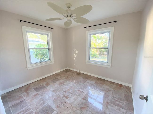 332 Buena Vista Dr S, House other with 2 bedrooms, 1 bathrooms and null parking in DUNEDIN FL | Image 11