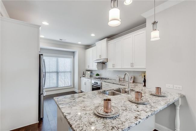 145 Laurel Crest Aly, Townhouse with 3 bedrooms, 4 bathrooms and null parking in Johns Creek GA | Image 8