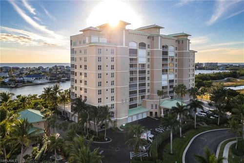 881-4192 Bay Beach Ln, FORT MYERS BEACH, FL, 33931-6932 | Card Image