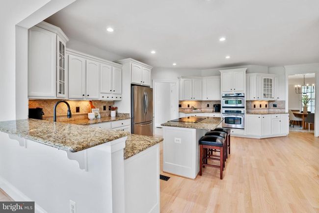 16328 Limestone Ct, House other with 5 bedrooms, 5 bathrooms and null parking in LEESBURG VA | Image 13