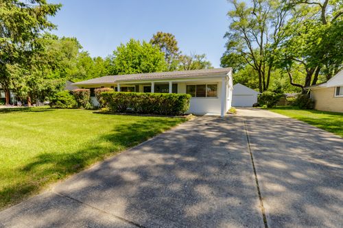 2522 Lafay Dr, West Bloomfield, MI, 48324-1745 | Card Image