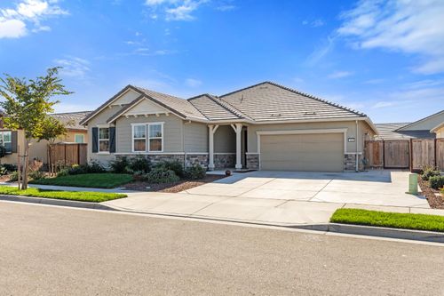 7634 Path Dr, Hughson, CA, 95326-9011 | Card Image