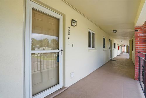 284-4570 Overlook Dr Ne, St Petersburg, FL, 33703-4364 | Card Image