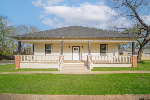 1104 N Bolivar St, Marshall, TX, 75670-1696 | Card Image