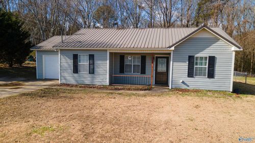 350 Southern Meadows Dr, Boaz, AL, 35957-5765 | Card Image