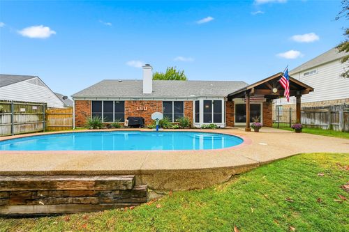 5409 Summit Peak Dr, Arlington, TX, 76017-1943 | Card Image