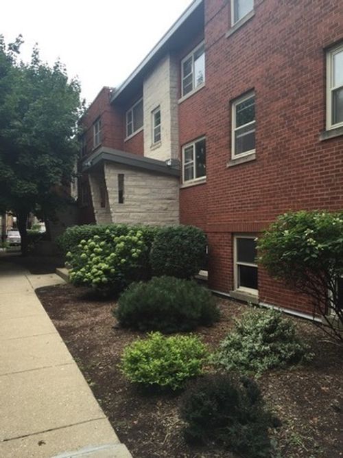 apt-e2-7515 N Damen Ave, Chicago, IL, 60645-2148 | Card Image