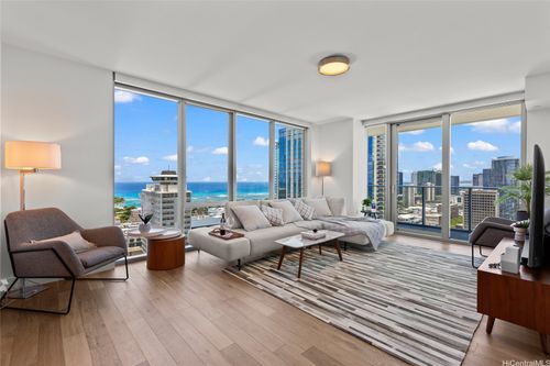 apt-2912-629 Keeaumoku St, Honolulu, HI, 96814-3633 | Card Image