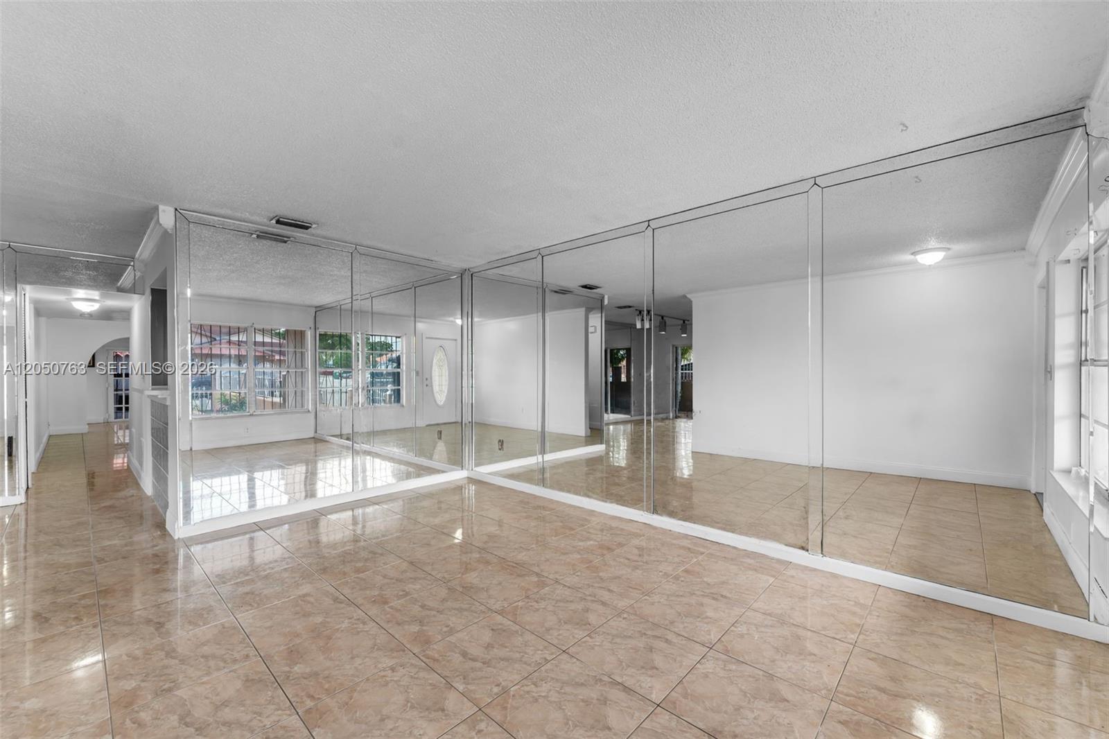 Residential in Miami 4