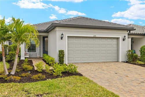 2170 Yellowfin Cir, NAPLES, FL, 34114-8307 | Card Image