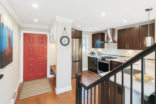 309-7000 21st Ave, Burnaby, BC, V5E4P1 | Card Image