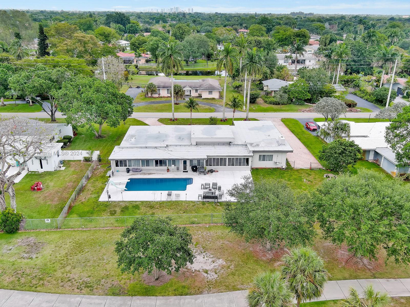 Tropical Way, Plantation, FL 33317