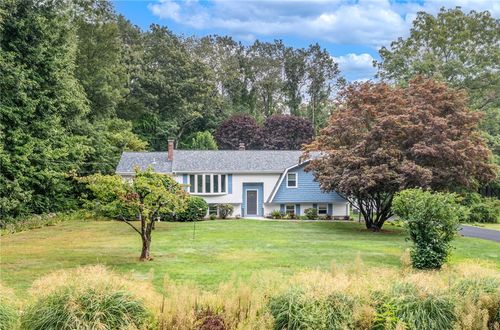 285 Joslin Rd, Glendale, RI, 02826-1635 | Card Image