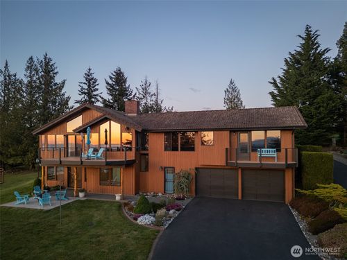 465 Quails Roost Rd, Sequim, WA, 98382-4724 | Card Image