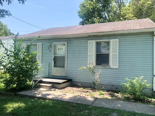 417 S Wooldridge Rd, Hopkinsville, KY, 42240-1675 | Card Image