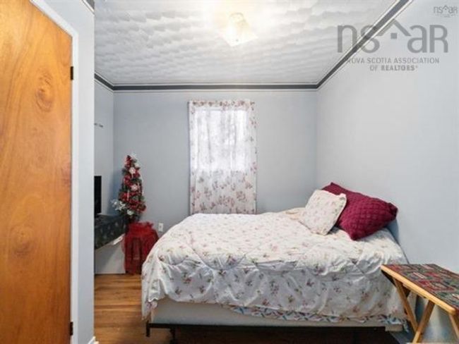 66 Maple Ave, Home with 6 bedrooms, 0 bathrooms and null parking in Lunenburg NS | Image 18