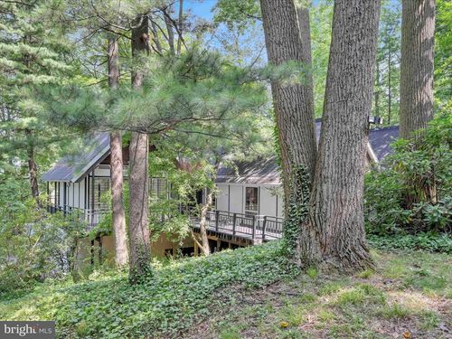 1726 Oak Ln, READING, PA, 19604-1640 | Card Image