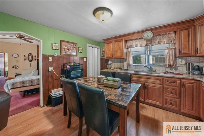440 Main St, House other with 2 bedrooms, 1 bathrooms and null parking in Sayreville NJ | Image 5