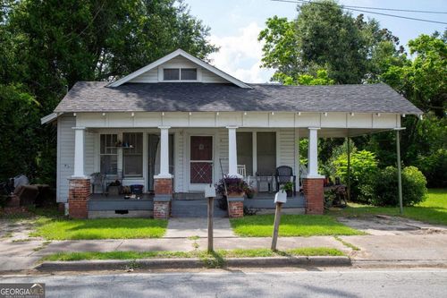 88 S Oak St, Baxley, GA, 31513-0043 | Card Image