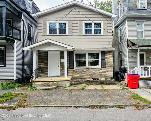 39 Spring St, Carbondale, PA, 18407-2024 | Card Image