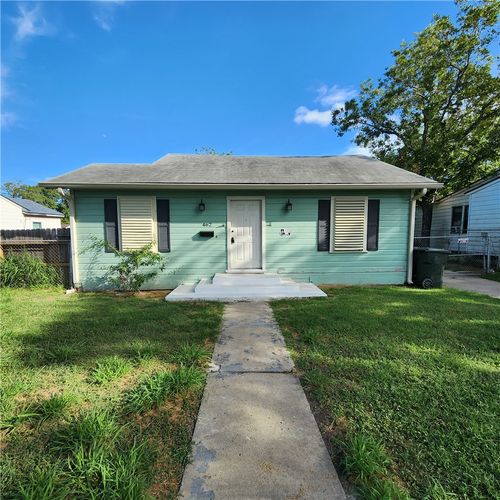 462 Bartlett, Corpus Christi, TX, 78408 | Card Image