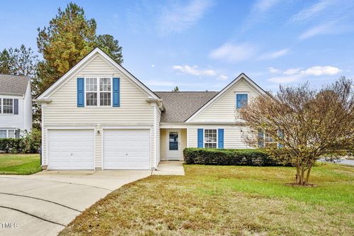 100 Seagroves Court, Apex, NC, 27502 | Card Image