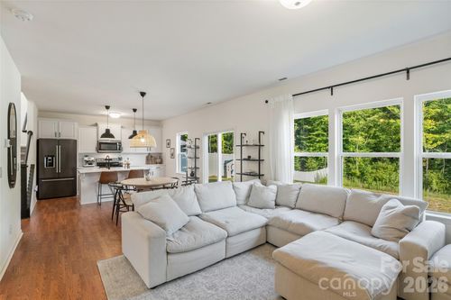 5113 Arbordale Way, Mount Holly, NC, 28120-0359 | Card Image