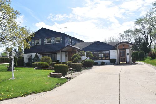 380 Forest Preserve Dr, Wood Dale, IL, 60191-1976 | Card Image