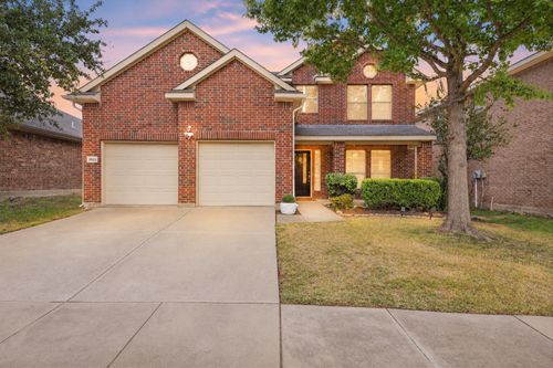 2053 Lake Trail Dr, Heartland, TX, 75126-8275 | Card Image